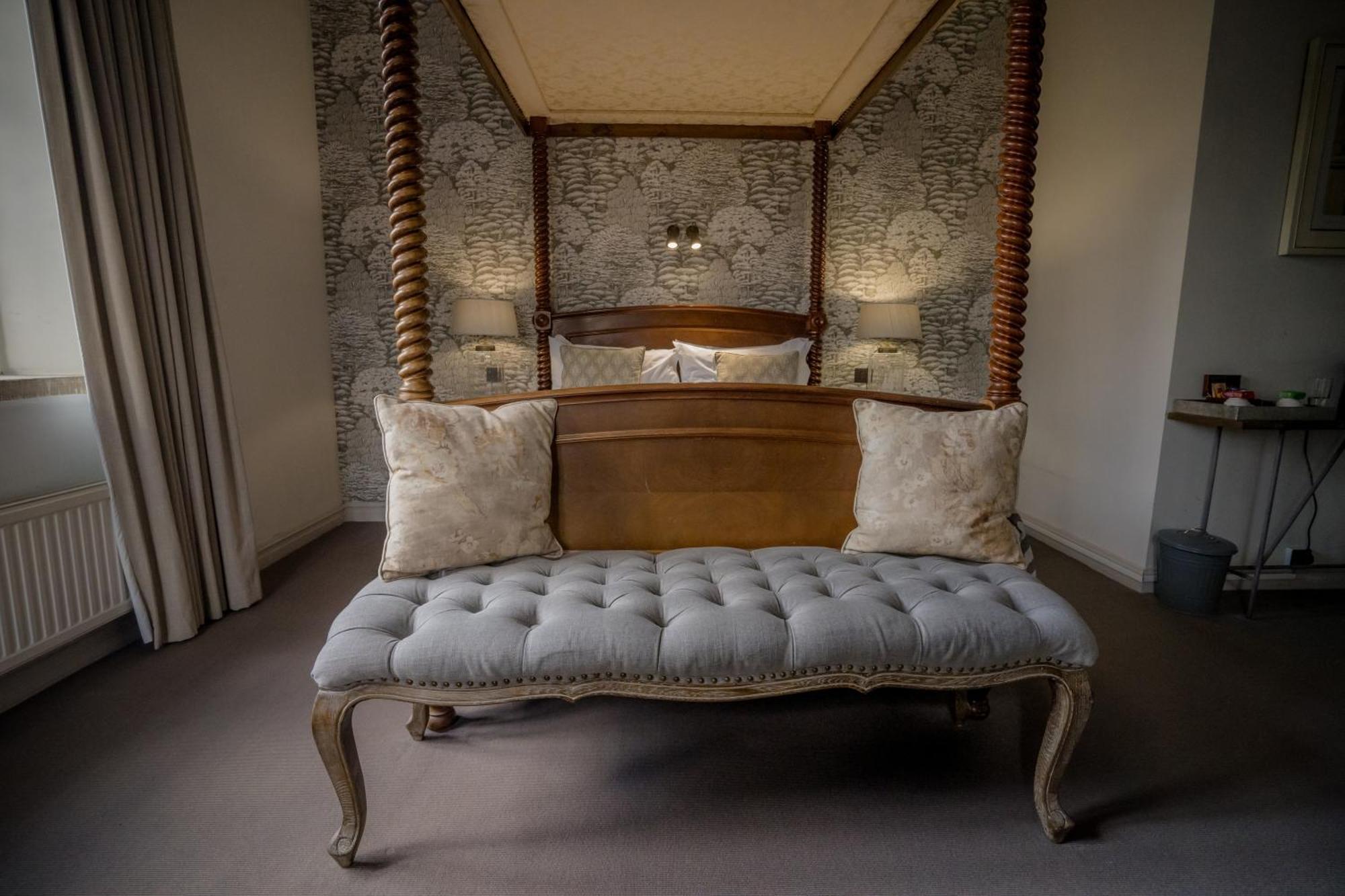 Stonehouse Court Hotel - A Bespoke Hotel Luaran gambar