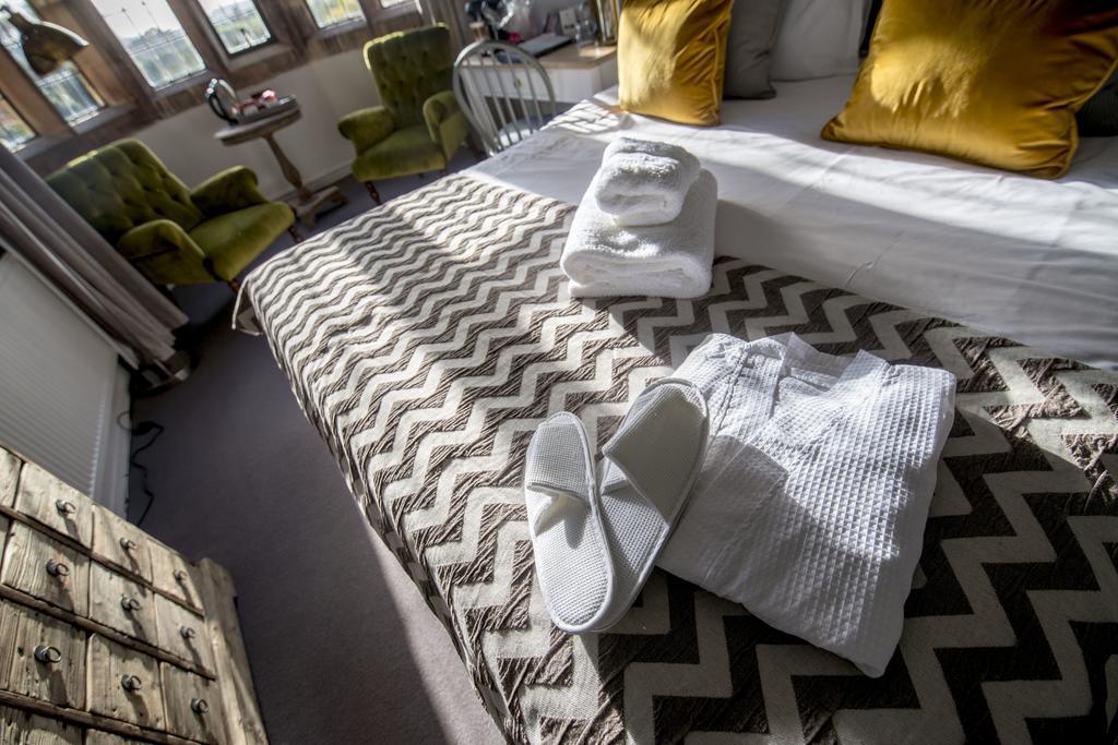 Stonehouse Court Hotel - A Bespoke Hotel Luaran gambar